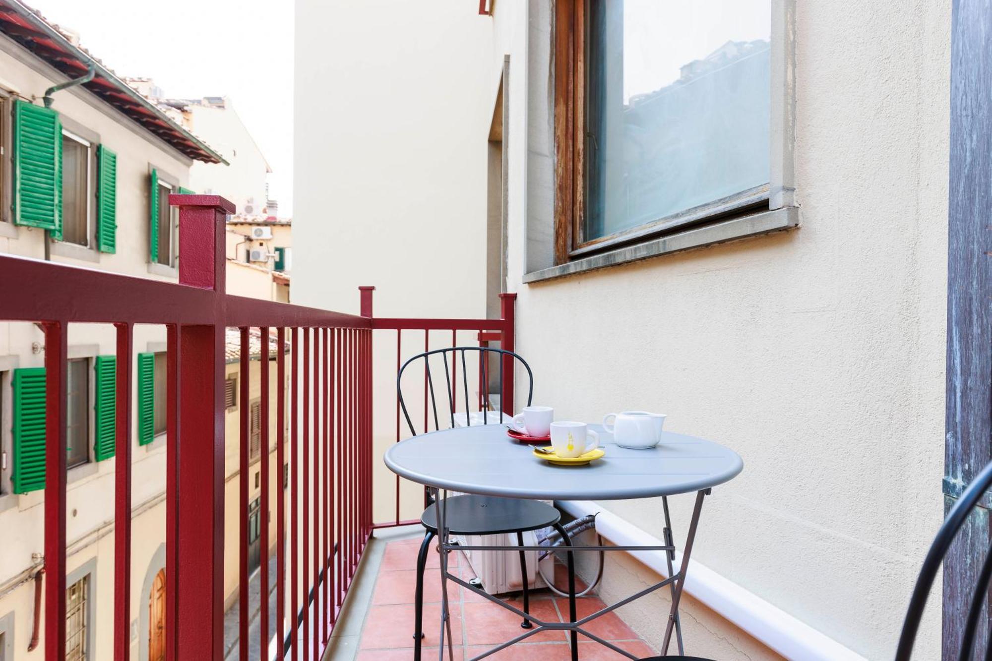 פירנצה Palazzo Caccini Luxury Apartment מראה חיצוני תמונה