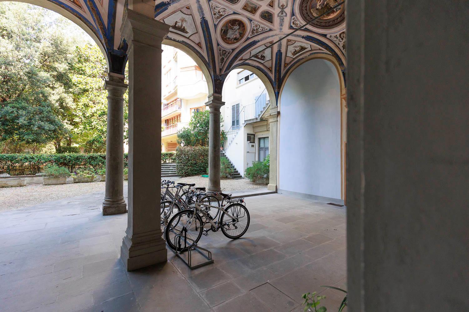 פירנצה Palazzo Caccini Luxury Apartment מראה חיצוני תמונה